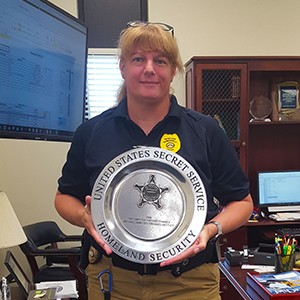 TPD'S LISA MAXWELL EARNS NATIONAL AWARD Photo for TPD\'S LISA MAXWELL EARNS NATIONAL AWARD