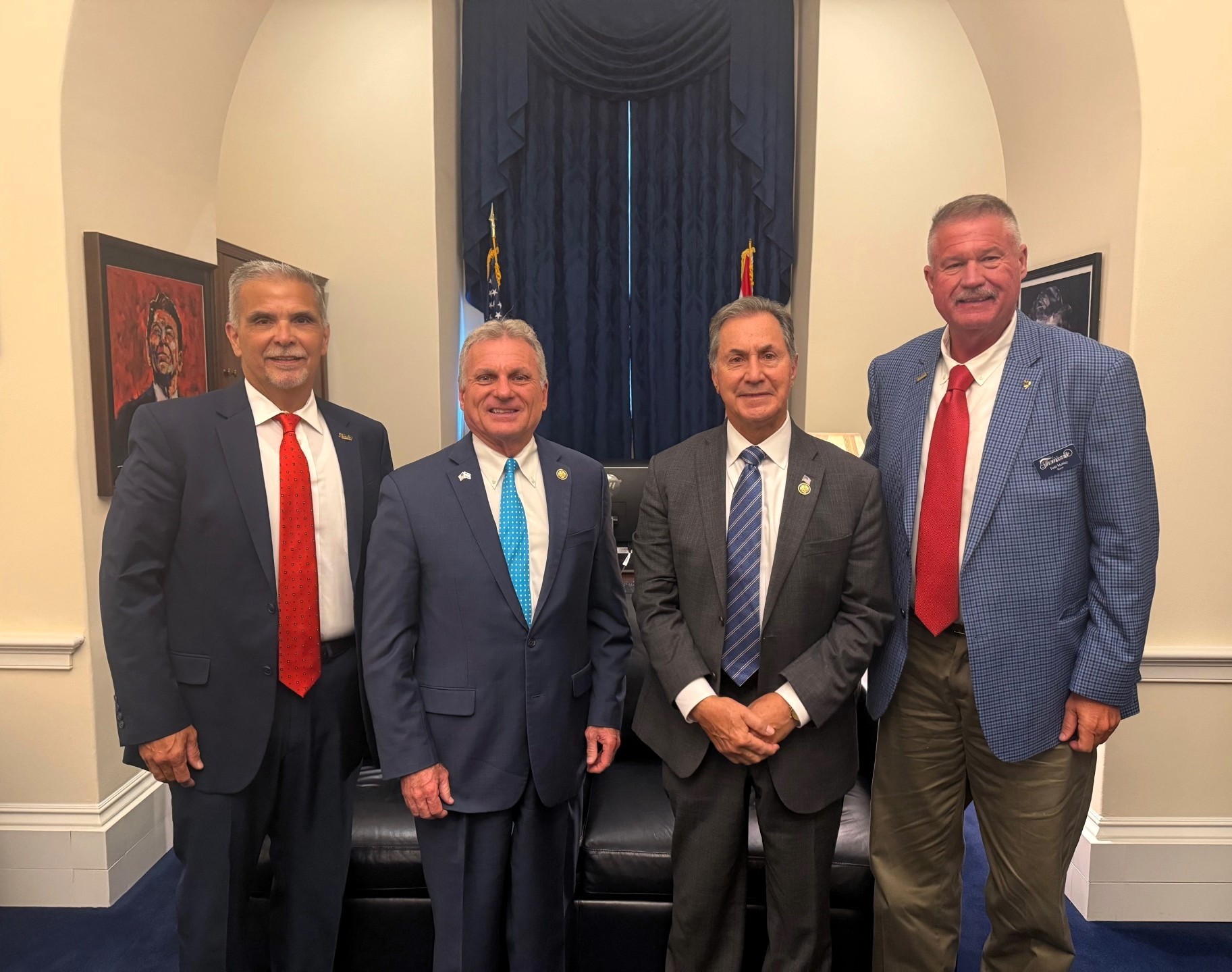 Photo for CITY LEADERSHIP VISITS WASHINGTON D.C. TO SEEK COMMUNITY CHANGE GRANT SUPPORT